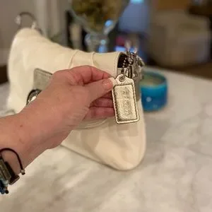 ✨良品✨【COACH】SOHO ソーホー　ハンドバッグ　ホワイト　オールレザー COACH® | Soho Flap Bag